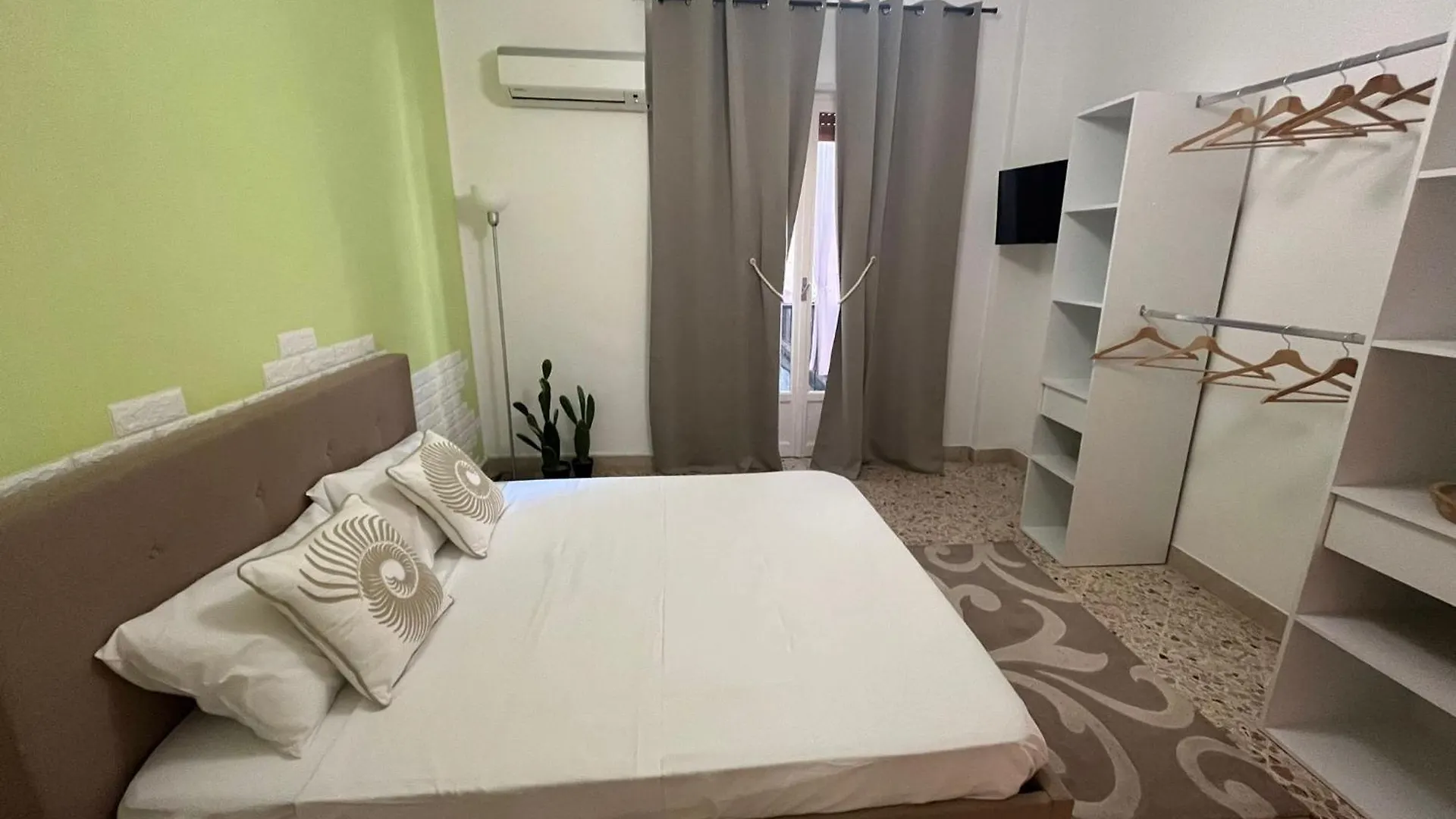 Casa Dei Nonni Di Yuri Panzió Palermo 0*,  Olaszország