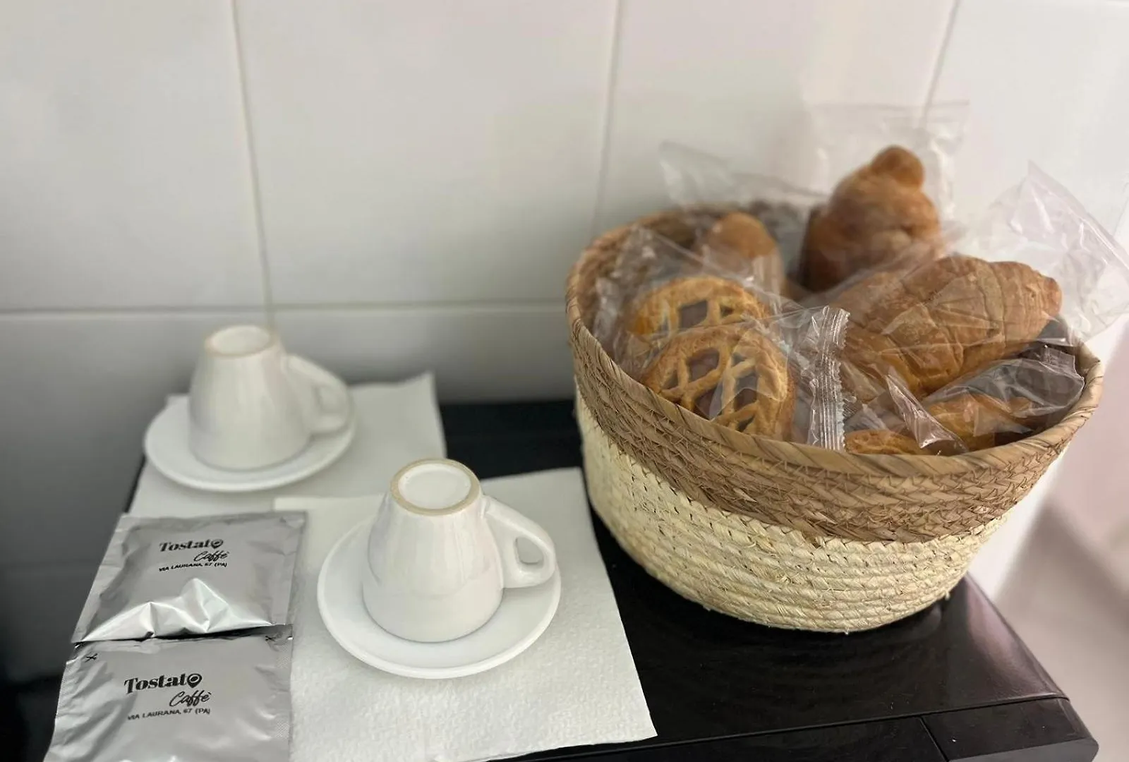 Casa Dei Nonni Di Yuri Bed and Breakfast Palermo Bed & Breakfast